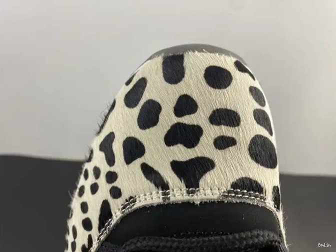 Bmlin shoes AR0715-010 AIR JORDAN ANIMAL 11 INSTINCT 0530